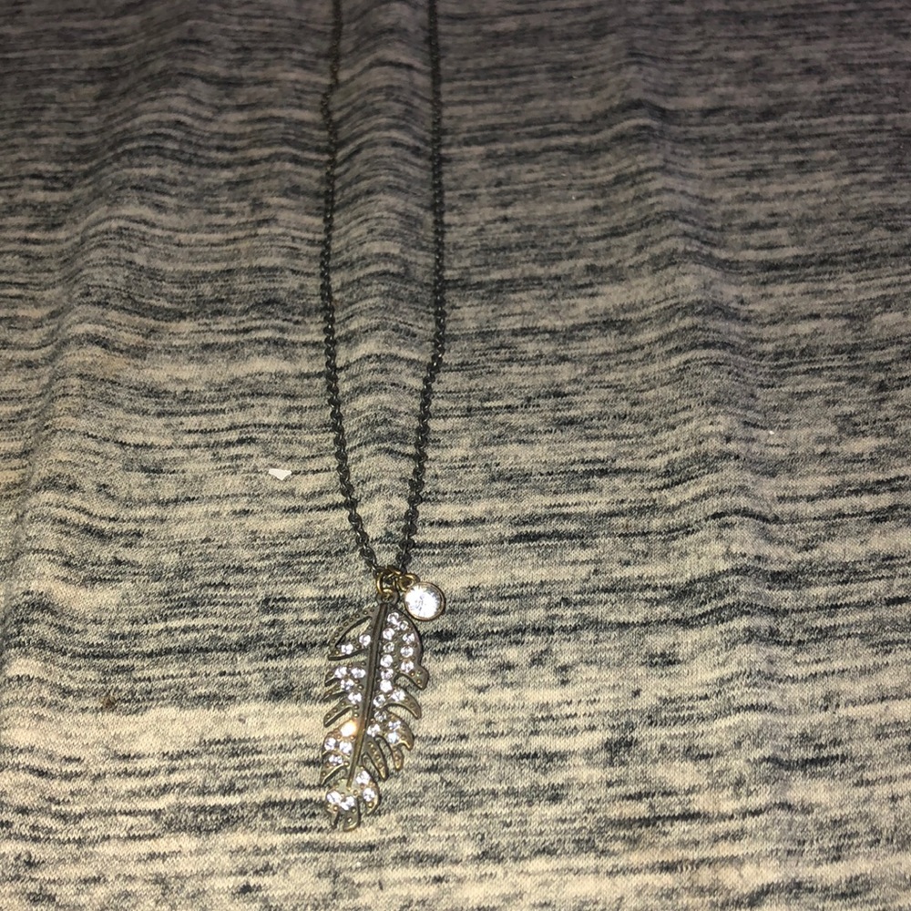 Long necklace!